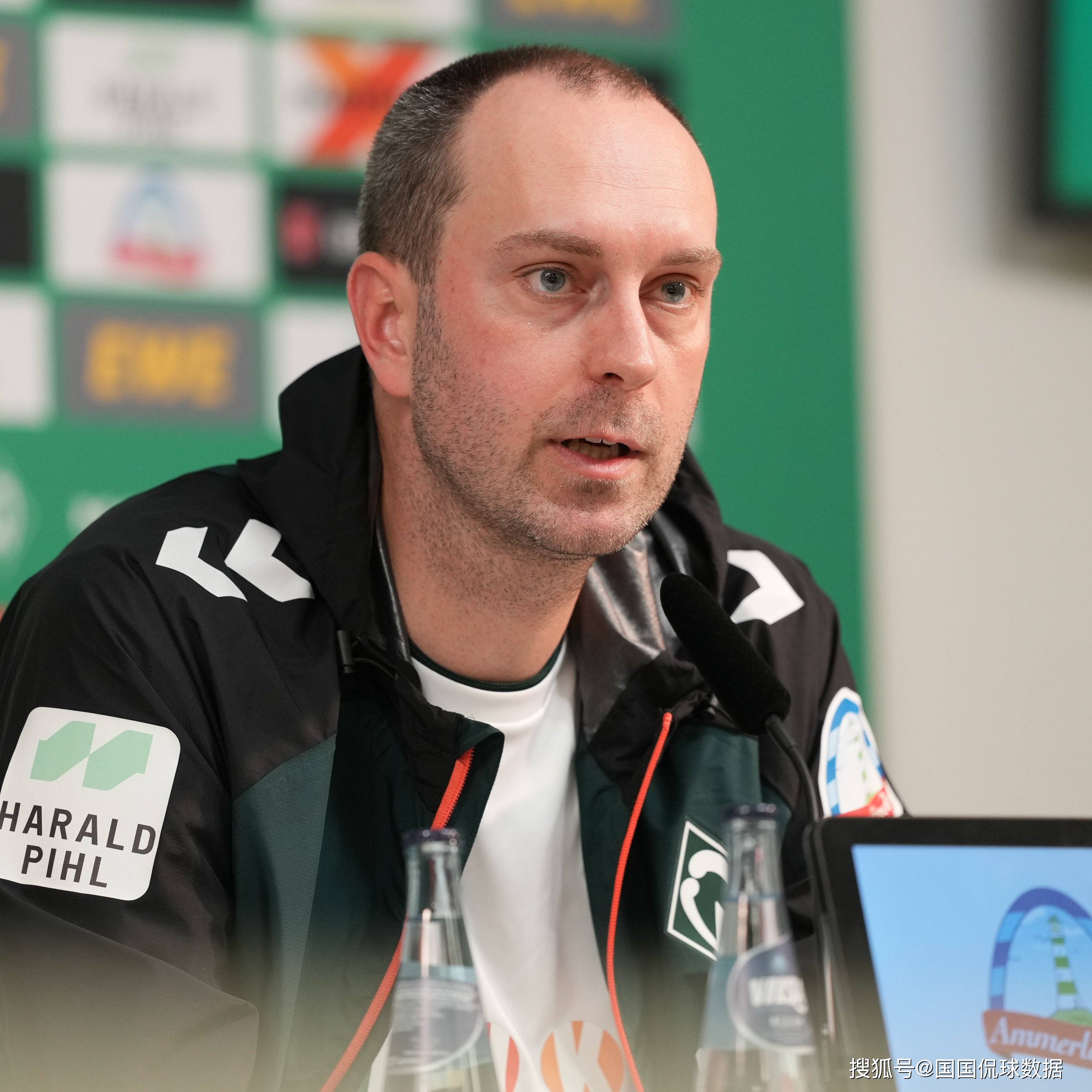 德甲赛程吃紧,里尔赛前队长鼓劲,引发热议,数据趋势出现新变化 德甲赛程吃紧,里尔赛前队长鼓劲,引发热议,数据趋势出现新变化