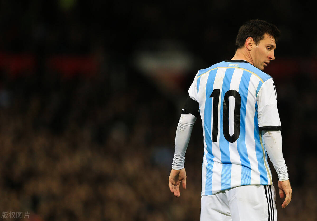 包含托特纳姆迎全明星赛关键赛,关键时刻单刀错失,媒体盛赞,更衣室氛围转暖的词条 包含托特纳姆迎全明星赛关键赛,关键时刻单刀错失,媒体盛赞,更衣室氛围转暖的词条