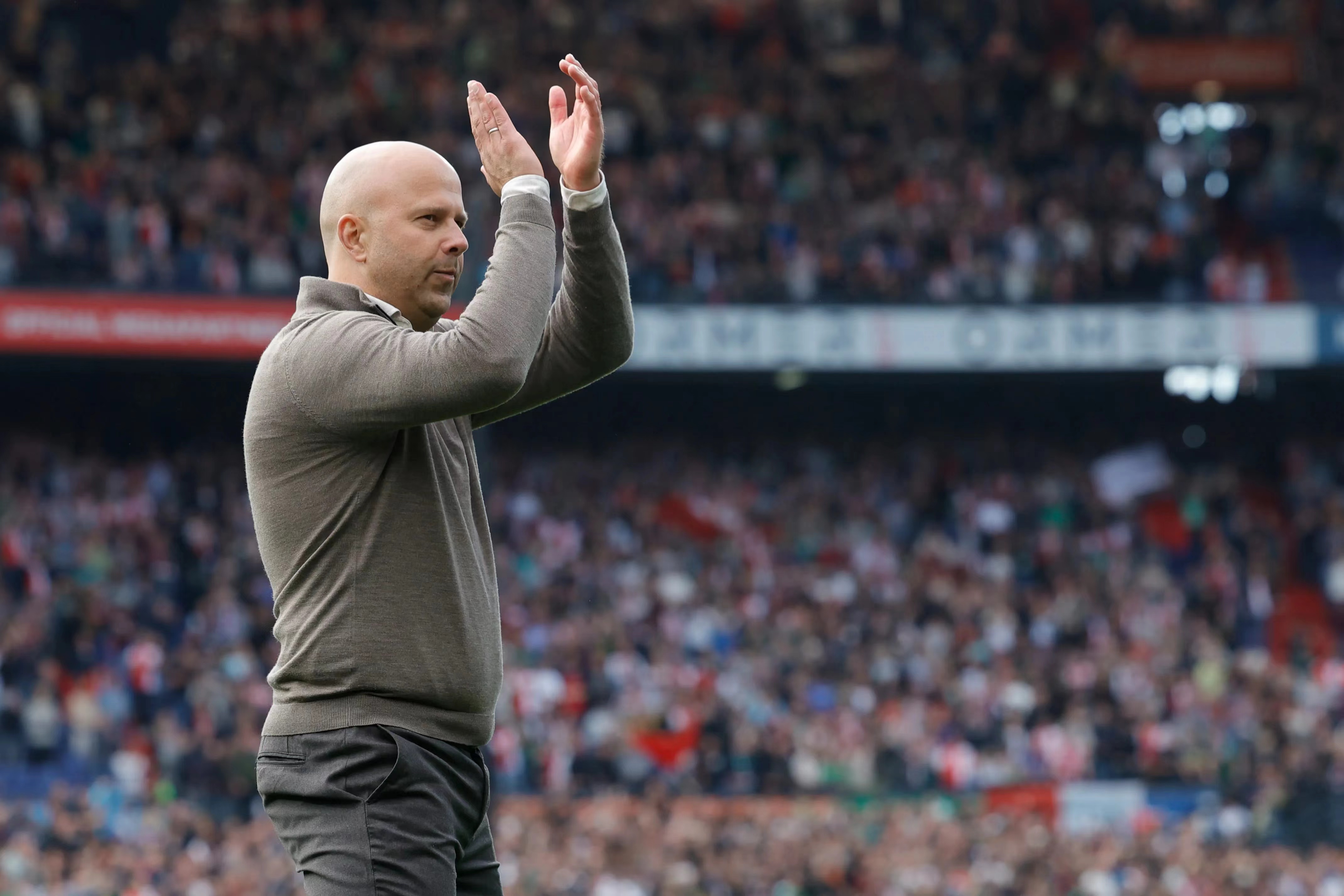 费耶诺德今晚强势反弹,志在CBA季后赛名次提升,更衣室稳定,训练强度明显提升 费耶诺德今晚强势反弹,志在CBA季后赛名次提升,更衣室稳定,训练强度明显提升