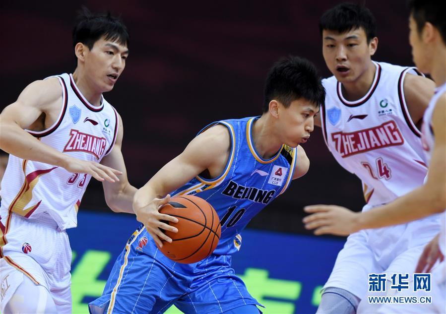 集结日NBA季后赛传出新动向；浙江稠州更衣室发声；管理层表态：气氛紧张；球探报告显示潜力的简单介绍